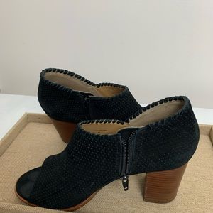 Jack Rodgers Black Peep toe Bootie
